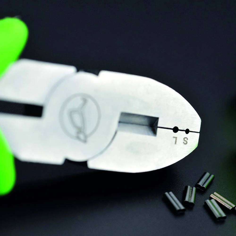 KORDA KRIMP TOOL con GRAPAS de 0,6 y 0,7 mm - Imagen 3