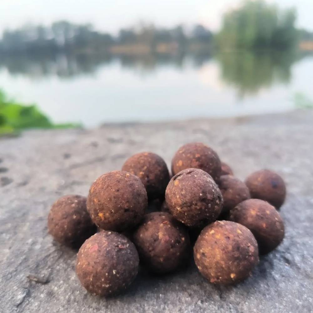 VITALBAITS BOILIE CALIDUM 14 mm 1 kg - Imagen 3